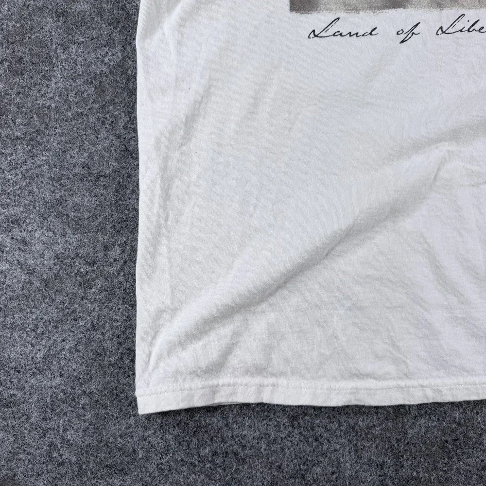 Vintage Anvil‎ Land of Liberty T-Shirt Mens M White Pre-Shrunk USA American Flag